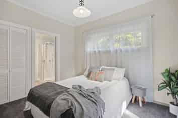 38 Western Road, Laingholm