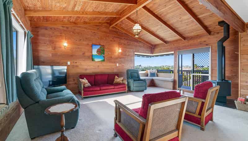 1 Hinemoa Place, Snells Beach
