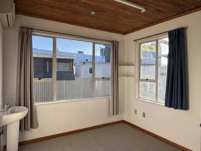 118 Centennial Avenue, Alexandra