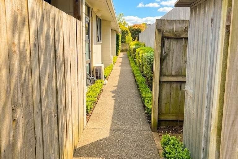 2 Bedroom Unit Include WATER In Onehunga - Mehr