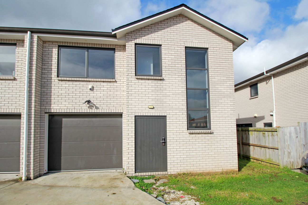 Rosehill's Backyard Treasure! - Aanzicht 2