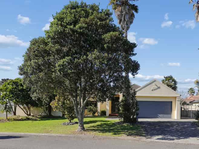 44 Santa Barbara Drive, Papamoa