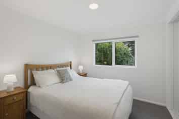 16 Allen Road, Raumati Beach