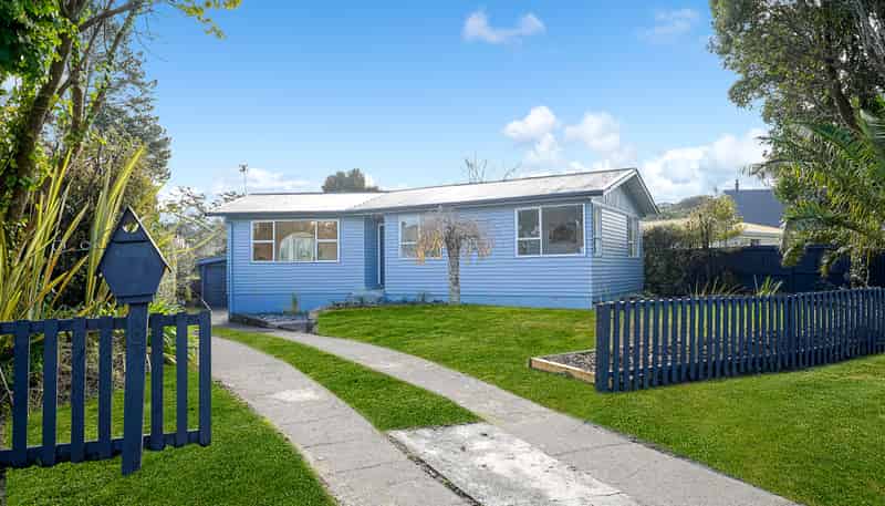 85 Riverpark Crescent, Henderson
