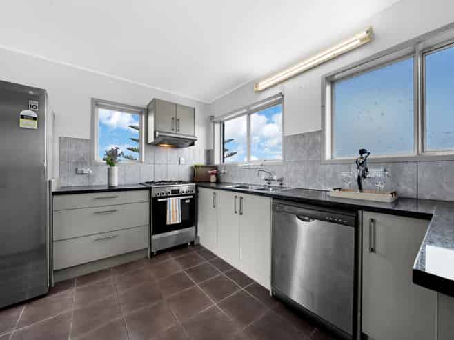 4/56 Rimu St, New Lynn