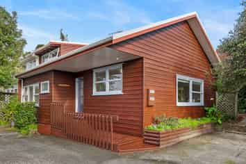 84a Glenvar Road, Torbay