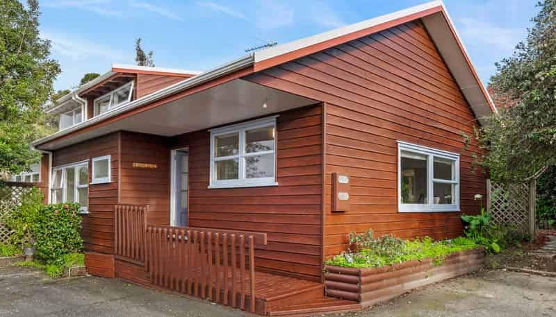 84a Glenvar Road, Torbay