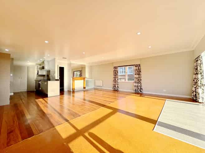 101 Sunnyside Road, Sunnyvale