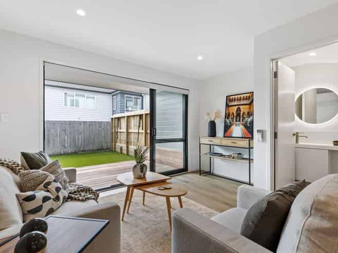 4/21 Divich Avenue, Te Atatu South