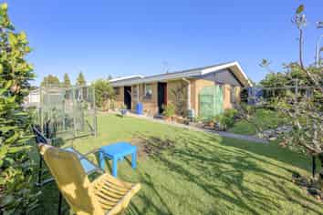 95B Levers Road, Matua