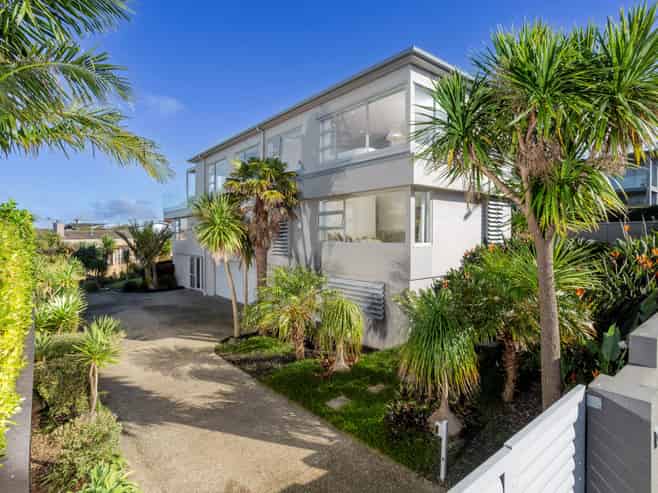 62 Seaview Road, Castor Bay