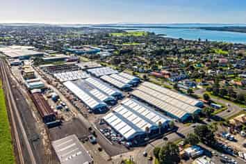 Modern Industrial Warehouse with Excellent Access and Busine