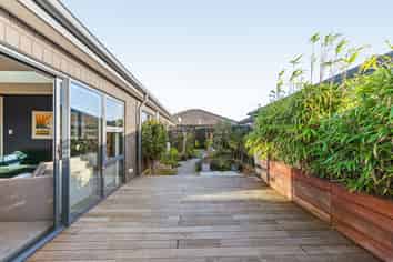 2 Colin Laloli Place, Wigram