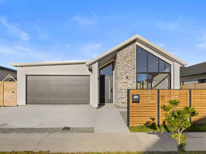 14  Tuwai Crescent, Opaheke