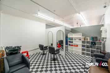 Freehold Split-Risk Investment | Avondale
