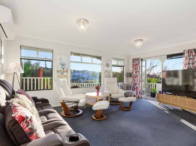 2 Thornlea Drive, Welcome Bay
