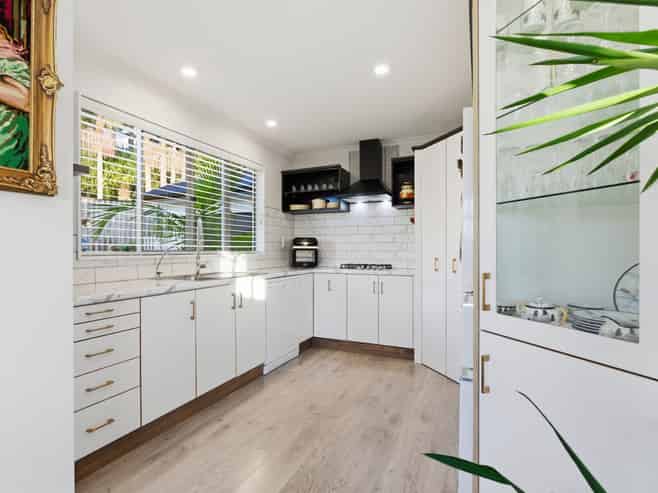 2 Thornlea Drive, Welcome Bay