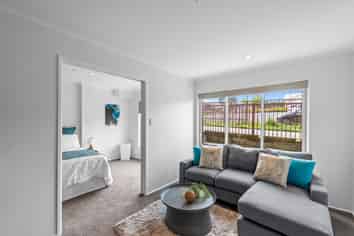 20C/30 Westward Ho, Glen Eden