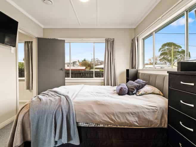112 Beach Street, Waikouaiti