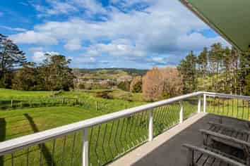 25 Mountain View Road, HIKURANGI