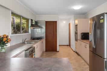 25 Mountain View Road, HIKURANGI