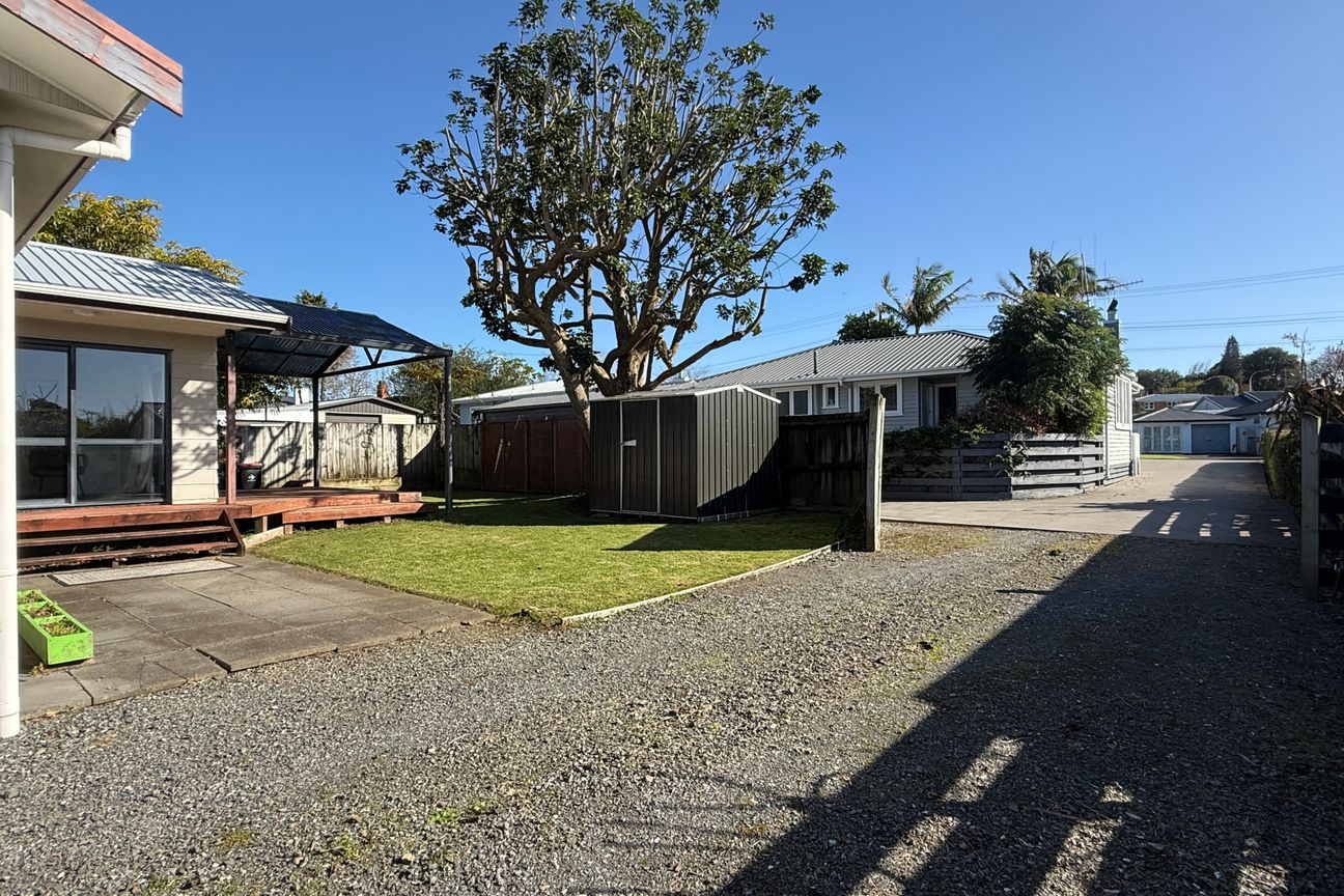 Peaceful Family Living with Direct Park Access - Pamja 6