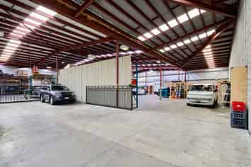 Ngauranga Industrial Warehouse & Office