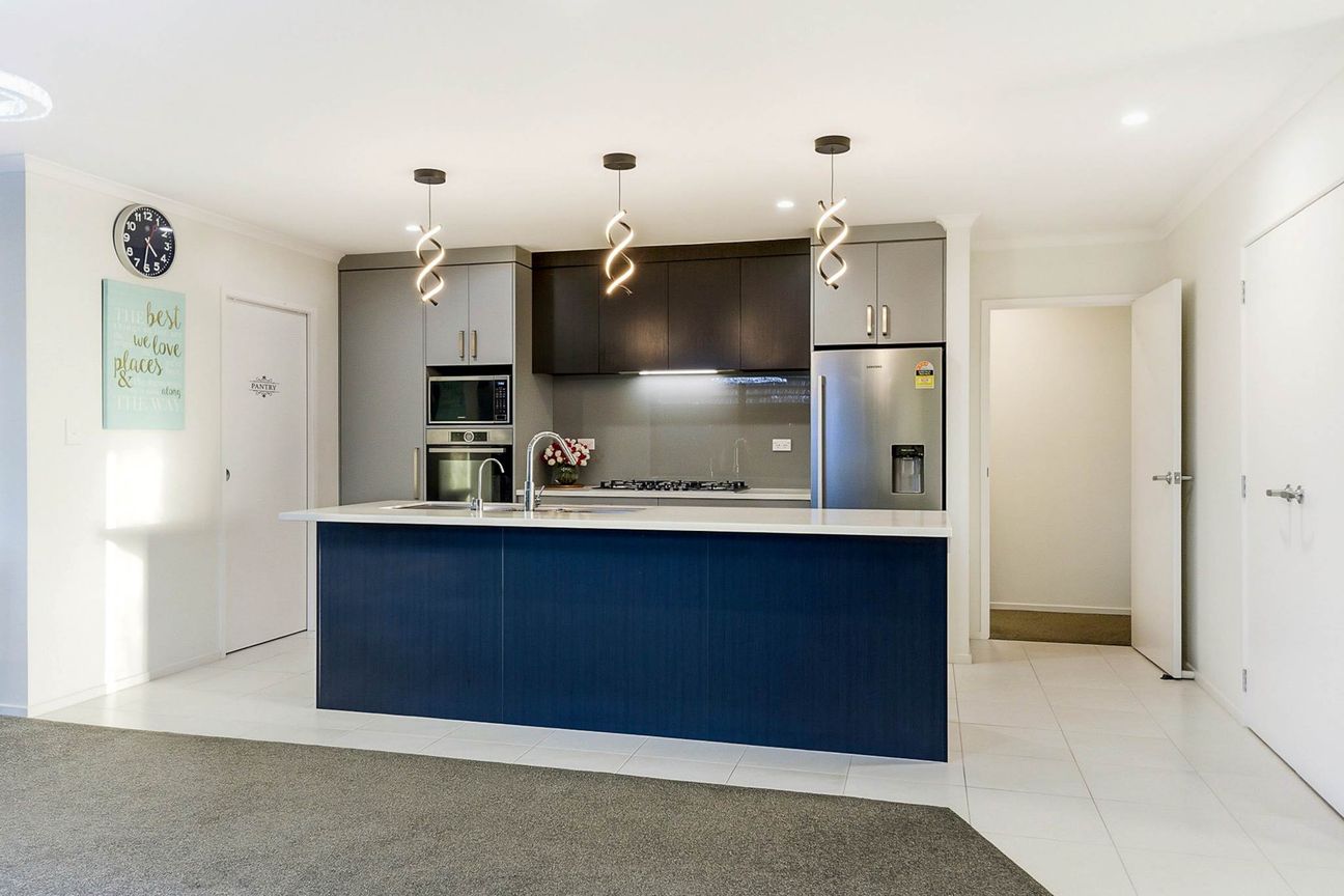 Single level Brick & Tile Family Living on 577m² - Ansicht 5