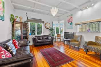 64 Asquith Avenue, Mount Albert
