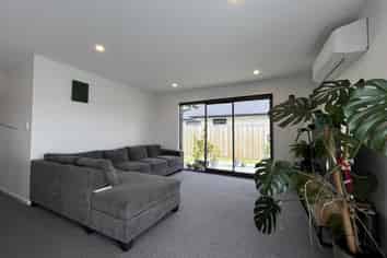 2  Whittington Drive, Rolleston