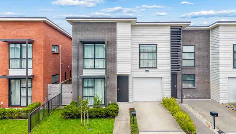 9  Richard Petterd Way, Swanson