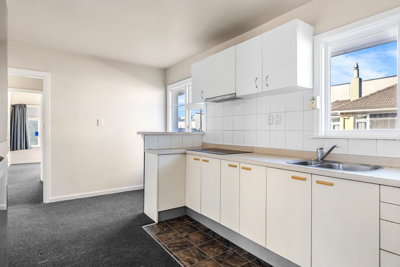 Three bedrooms on 615sqm in Industrial Heavy Zone - Vista 3