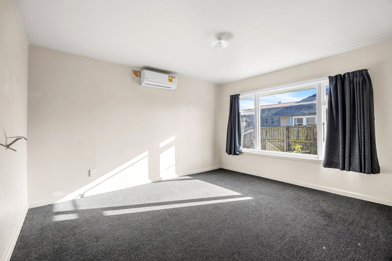 Three bedrooms on 615sqm in Industrial Heavy Zone - Vista 4
