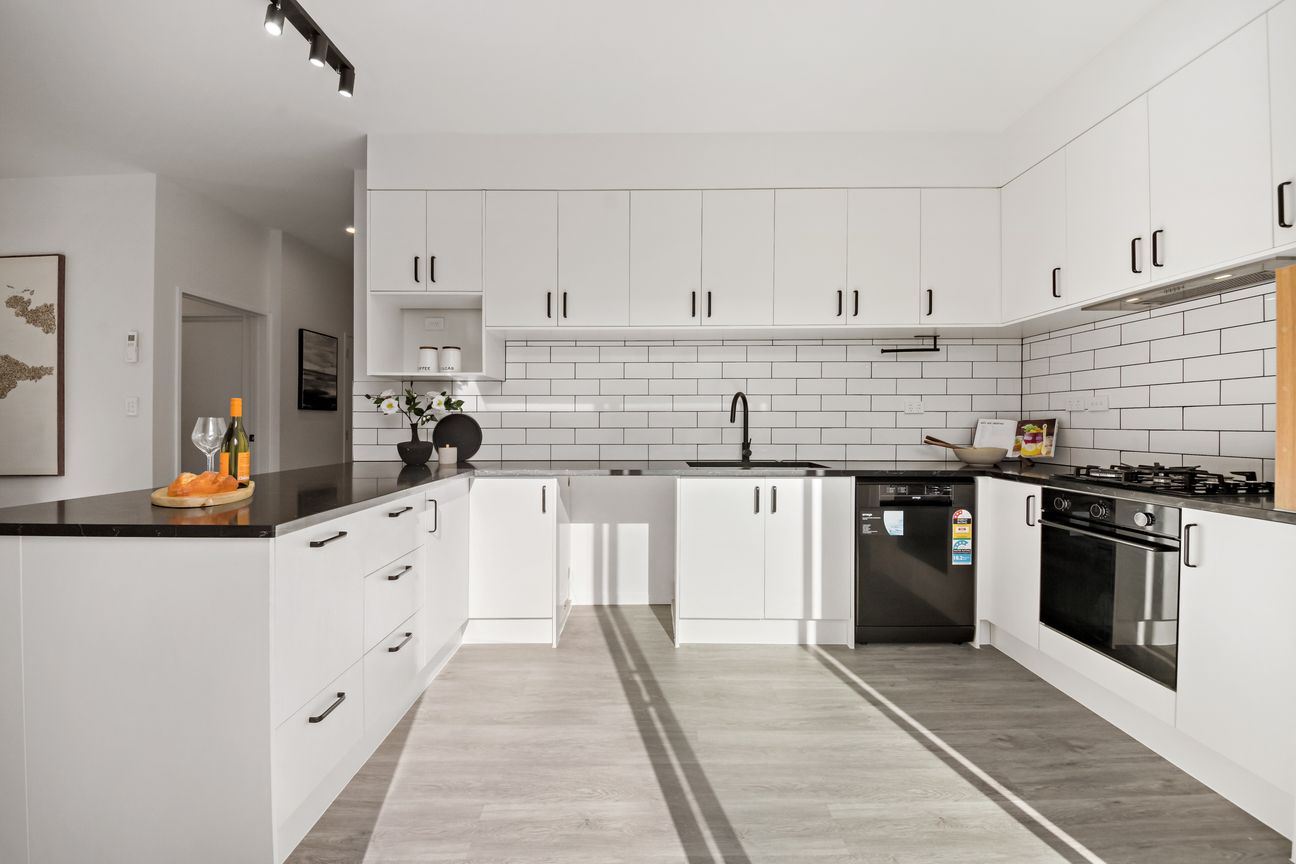 Modern Family Comfort with Space to Grow - Widok 6