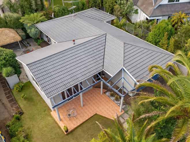25 Woodfern Crescent, Titirangi