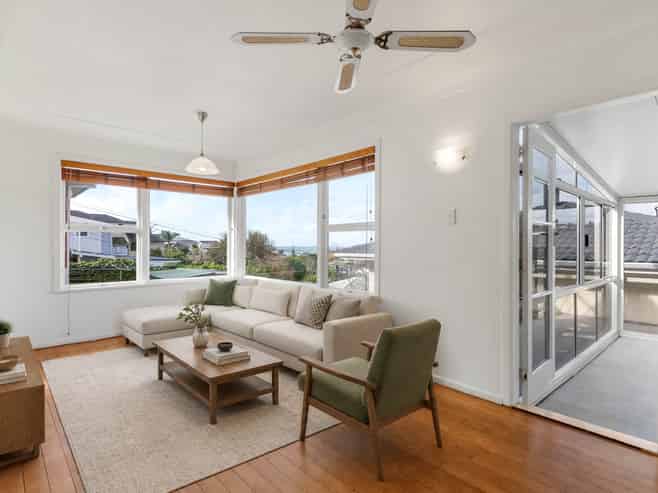 1/90 Browns Bay Road, Browns Bay