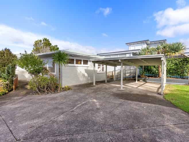 1/90 Browns Bay Road, Browns Bay
