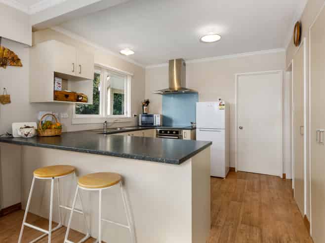 96 New Renwick Road, Burleigh