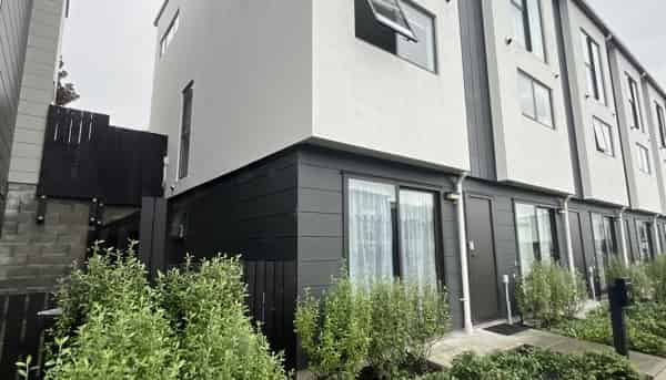 54 Tukari Lane, Mangere Bridge