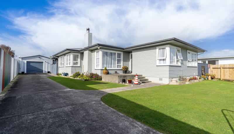 3 Drake Street, Levin