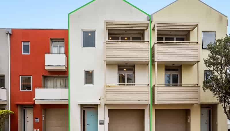 26/305 Evans Bay Parade, Hataitai