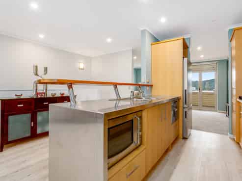 26/305 Evans Bay Parade, Hataitai