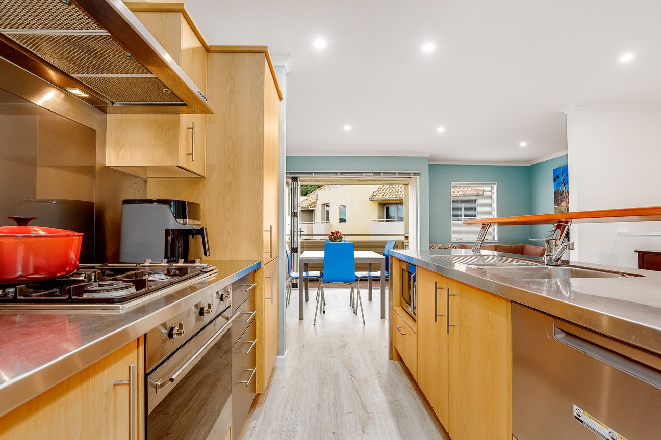 Coastal Convenience Meets Modern Living - Widok 3