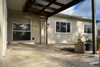 85 Candia Road, Henderson Valley