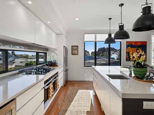 12 Autere Street, Strandon