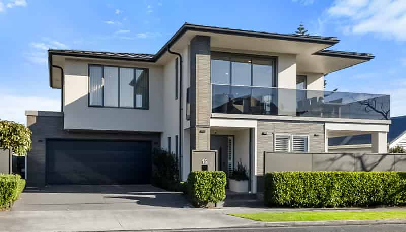 12 Autere Street, Strandon