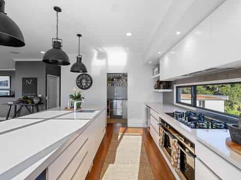 12 Autere Street, Strandon
