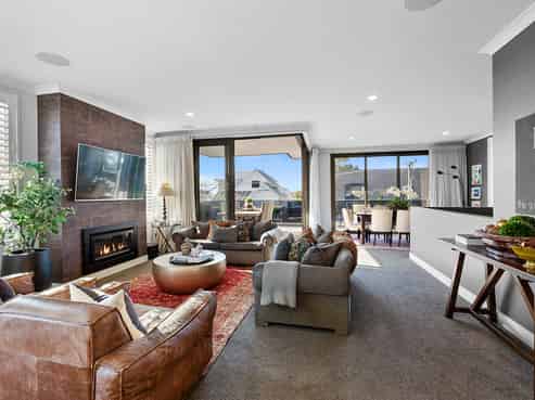 12 Autere Street, Strandon