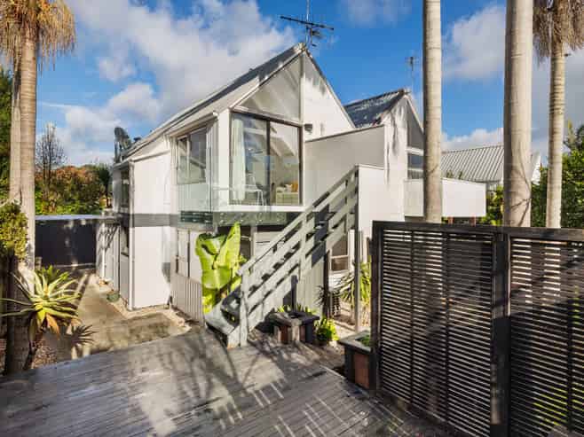 4/8 Springleigh  Avenue, Mount Albert