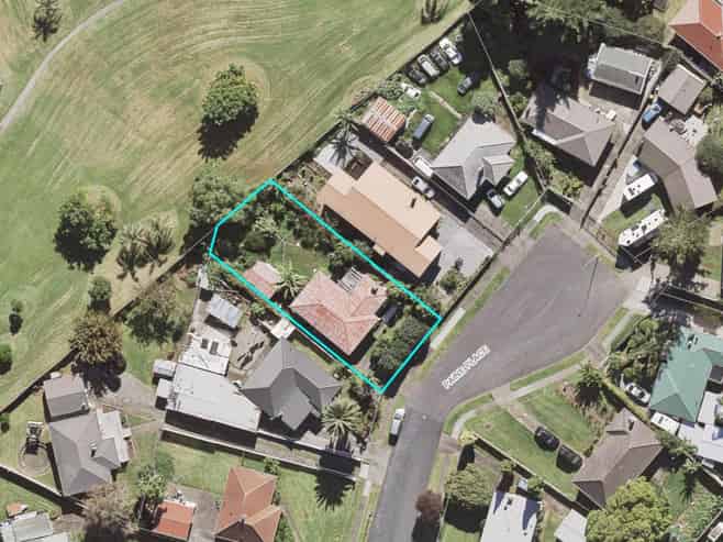 22 Paine Place, Mangere